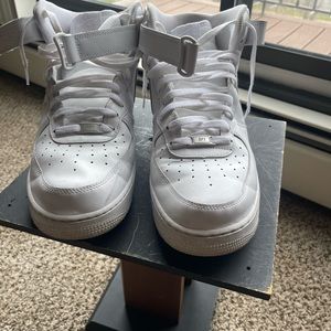 Size 14 hi top forces